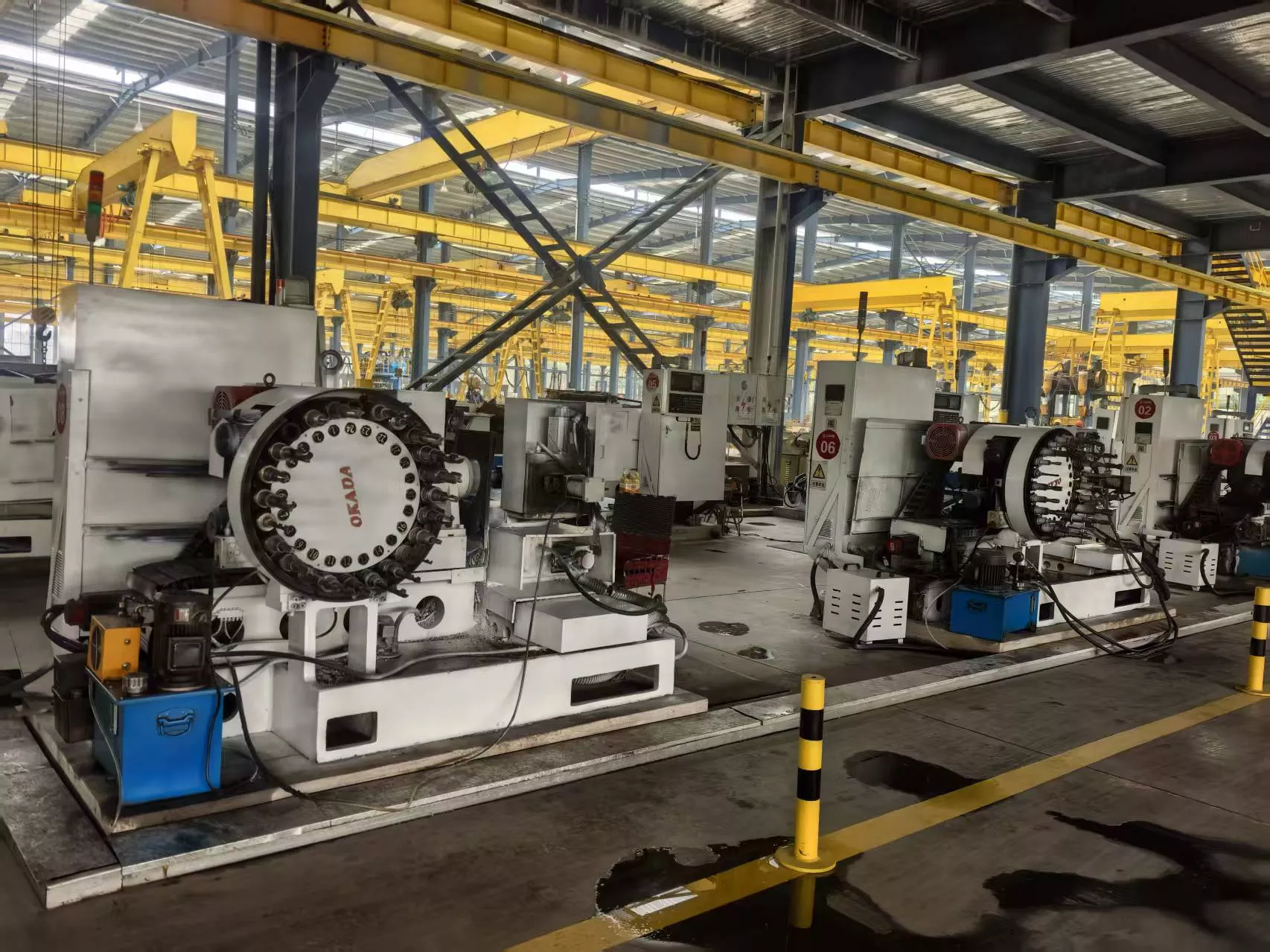 Fully intelligent CNC bolt ball machine